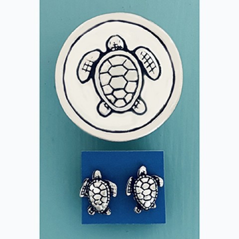 Turtle Tiny Box w/stud Earrings 