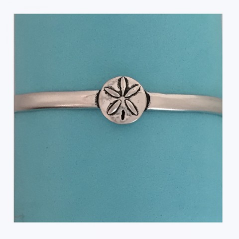 Sanddollar Design Bangle