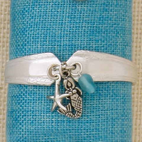 Mermaid Dangle Magnetic Bracelet