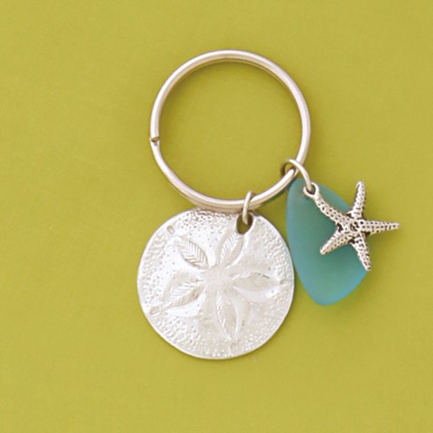 Sanddollar Seaglass Keychain