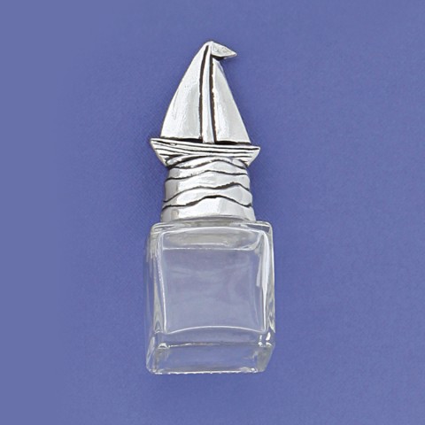 Sailboat Small Shaker