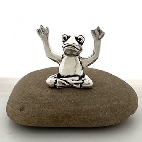 Frog Sitting Ring Holder